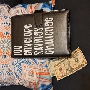 NEW- 100 Envelope Savings Challenge binder - red or black